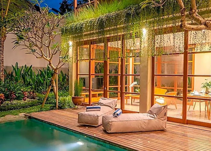 Hotel Anandathu - Tropical Pool In Canggu
