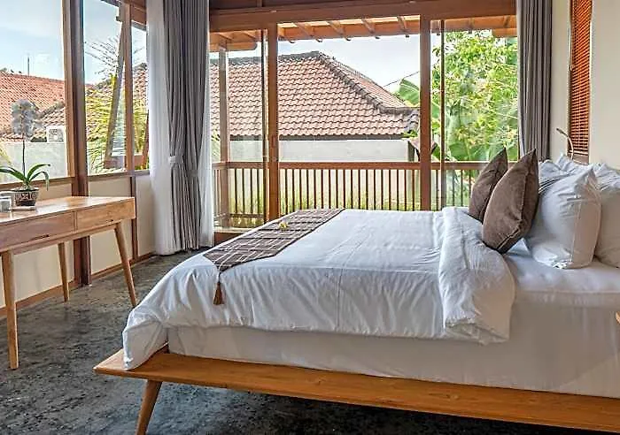 Hotel Anandathu - Tropical Pool In Canggu 5*