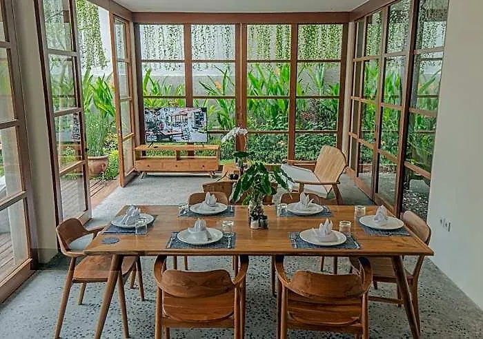 Anandathu - Tropical Pool In Canggu Hotel 5*