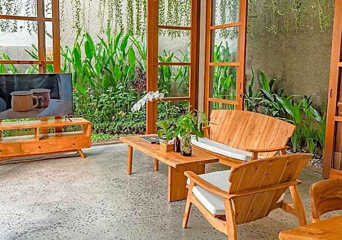 Anandathu - Tropical Pool In Canggu 5* Pererenan